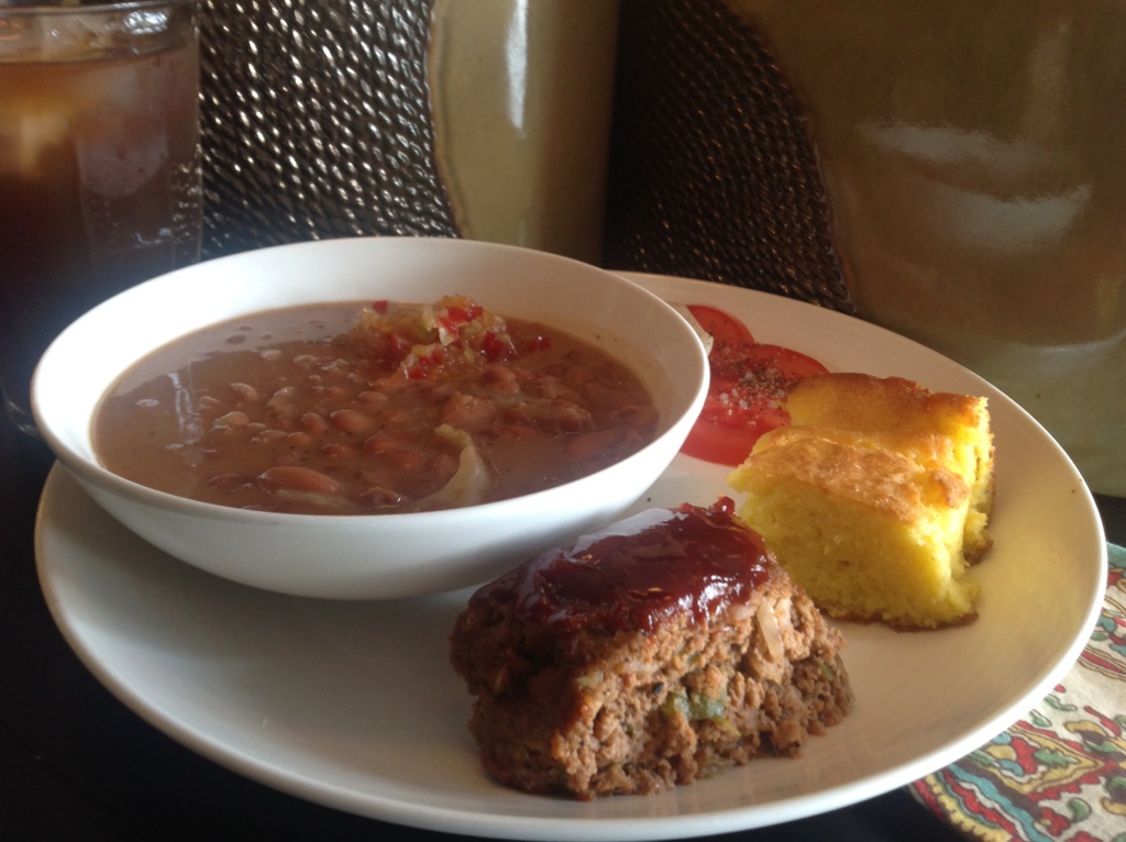 Pinto Beans Meatloaf Cornbread